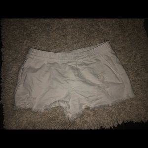 White American Eagle shorts